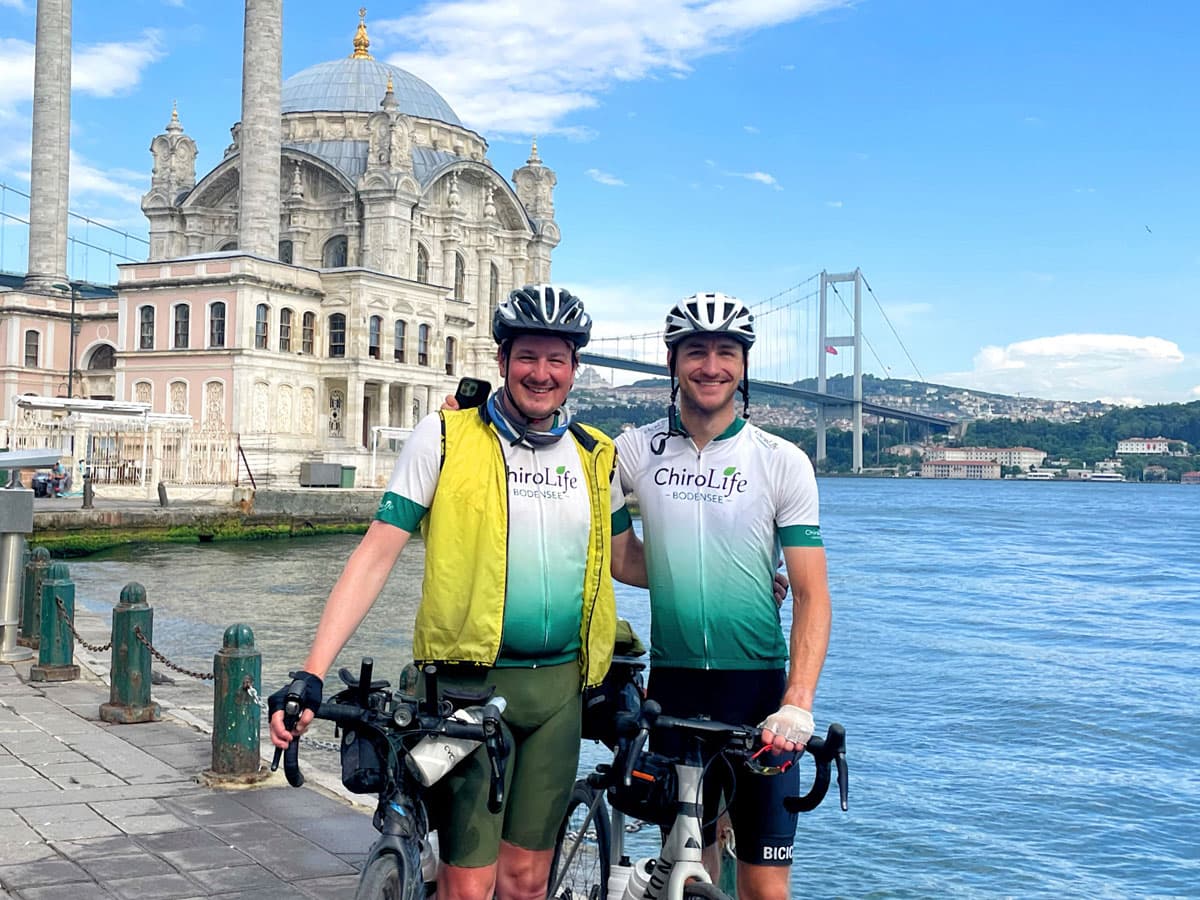 Chris und Olli vor der Hagia Sophia in Istanbul